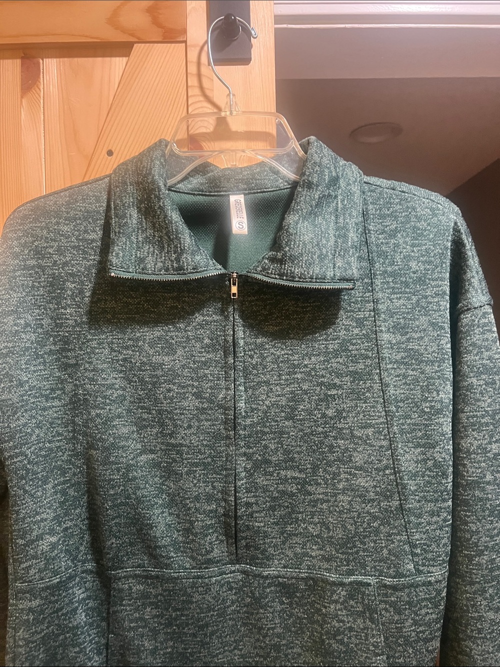 Grecerelle brand Half-Zip Knit top size small Green